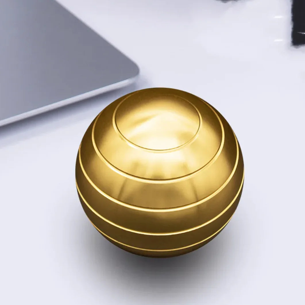 Orb – Kinetic Sphere for Focused Presence